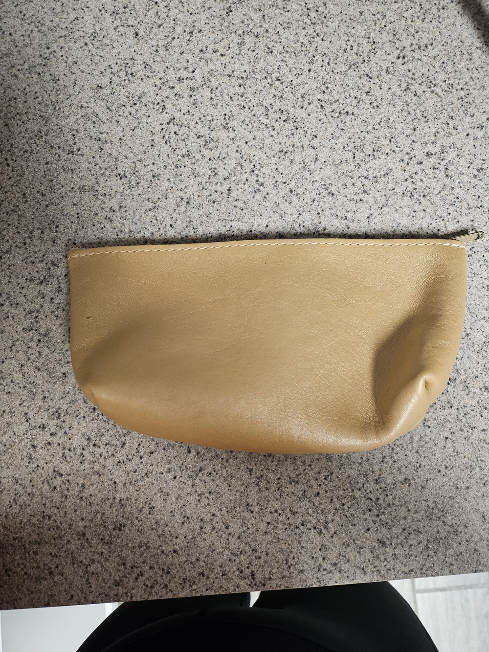 Portland Leather Tan Leather Cosmetic Pouch - Picture 2 of 9